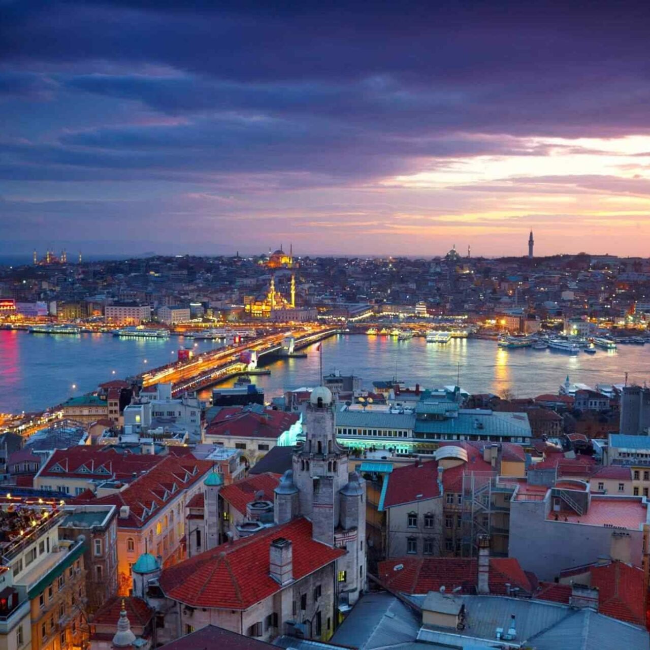 https://sunsetdouz.com/wp-content/uploads/2018/09/destination-istanbul-01-1280x1280.jpg